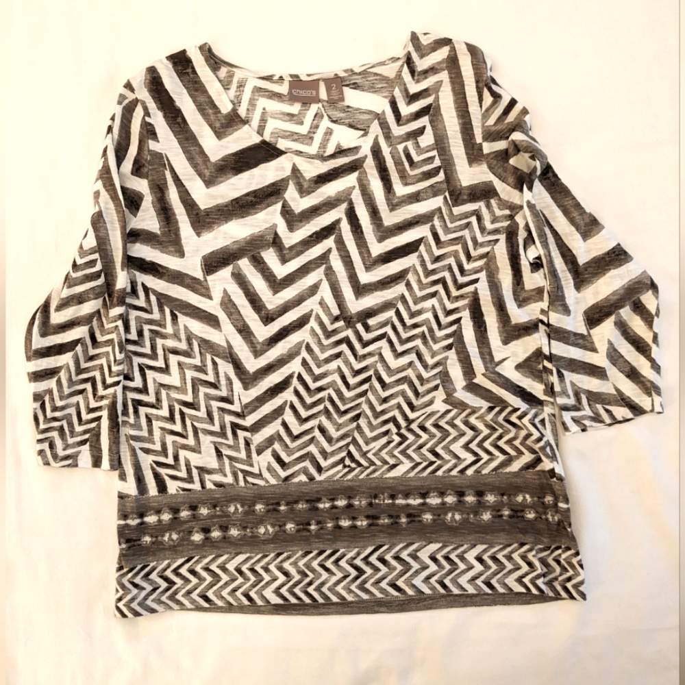 Chico's 3/4 Sleeve Top Brown/Beige Chevron Pattern Size 2 (W 12-14)